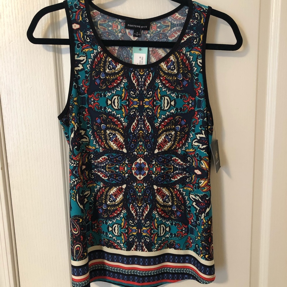 Fortune & Ivy Faelynn Scoop Neck Top